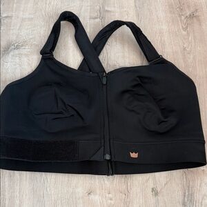 SheFit 4lux Black Women's Sports Bra